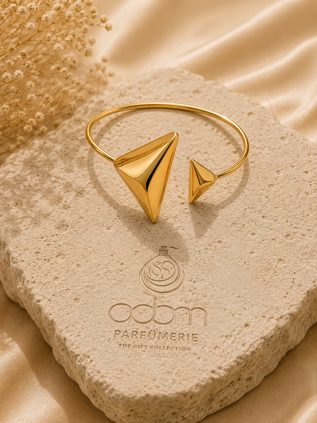 GOLDEN EDGE CUFF